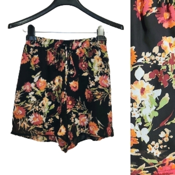 Dee Elly Floral Print Chiffon Drawstring Shorts Black Pink Small - Picture 1 of 12